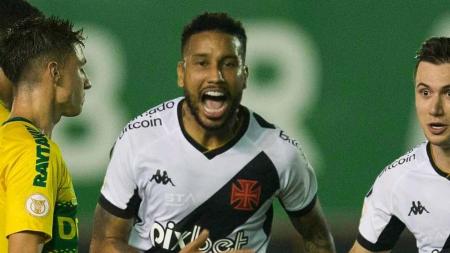 Jair pode ser desfalque do Vasco diante do Botafogo