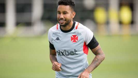 Jair pode voltar ao time titular diante do Red Bull Bragantino