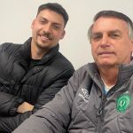 MP diz que filho ‘04' de Bolsonaro pode disputar eleição com o nome do pai