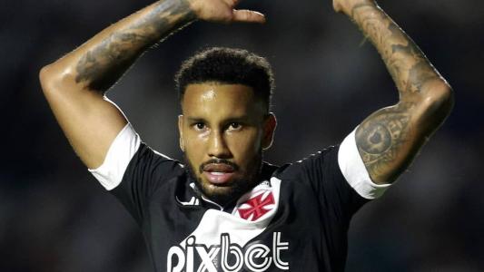 Jair soma 13 jogos pelo Vasco