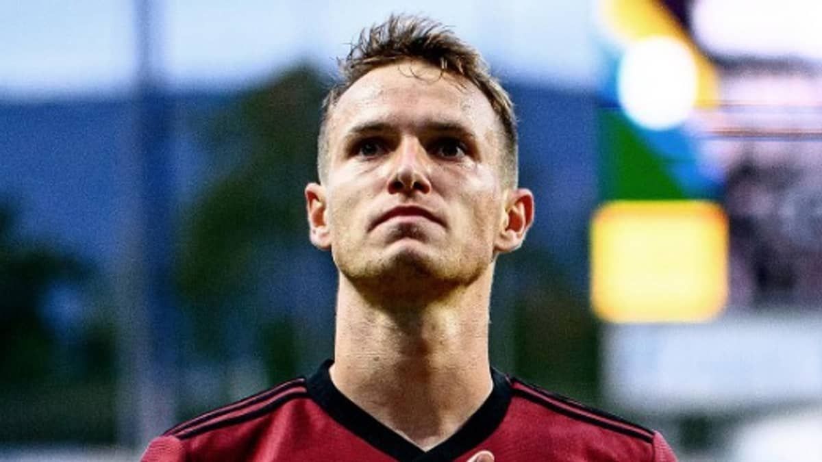 Meia tcheco Jakub Jankto, do Sparta Praga, anuncia que é gay: 'não quero mais me esconder'