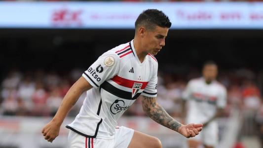 James Rodríguez atuou por 45 minutos neste sábado (19)