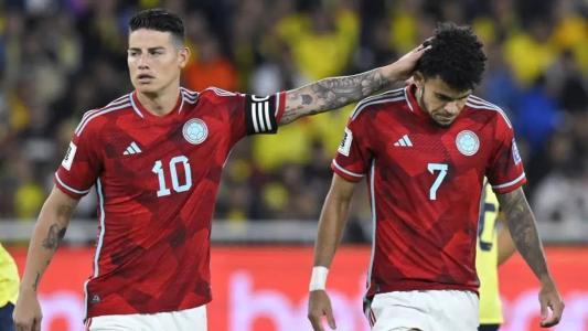 James Rodríguez consolou Luis Díaz após pênalti perdido