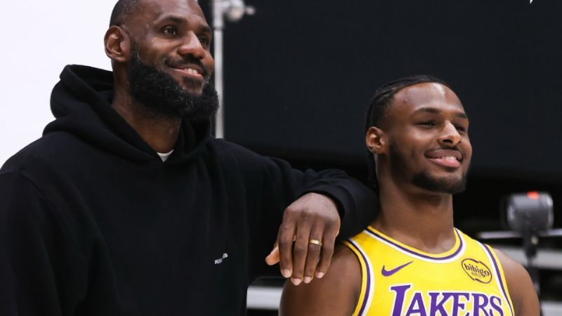 Filho de LeBron James assina contrato multimilionário na NBA; saiba valores