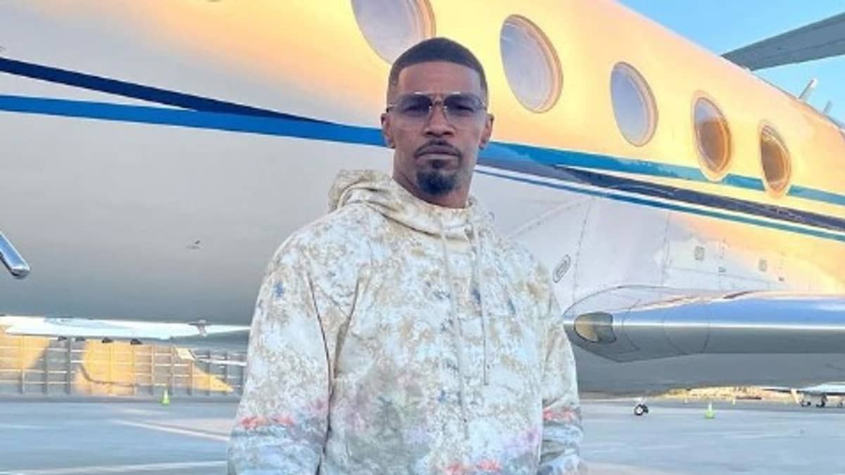 Jamie Foxx segue internado após complicação médica: “precisa de todas as orações possíveis”
