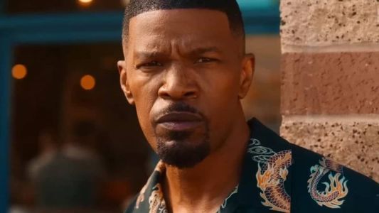 Jamie Foxx no filme 'Dupla Jornada' da Netflix