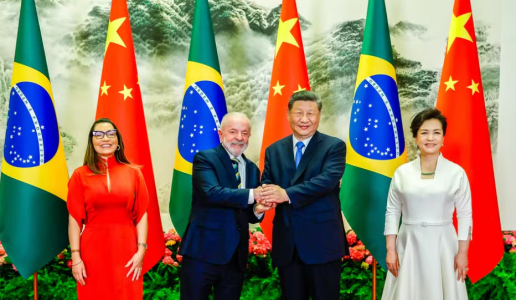 O presidente Lula e a primeira-dama, Janja, são recebidos pelo presidente da China, Xi Jinping