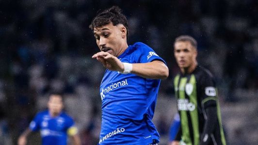 Japa em ação pelo Cruzeiro