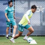 Cruzeiro: volante faz trabalhos parciais em penúltimo treino antes do clássico