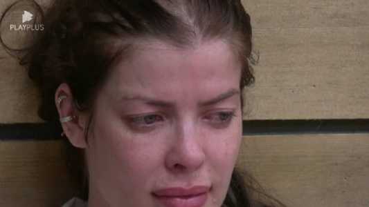 Jaque em lágrimas após expulsão de Rachel