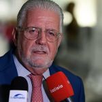 Líder do governo no Senado descarta reforma ministerial, mas sinaliza que ministra do Turismo pode cair