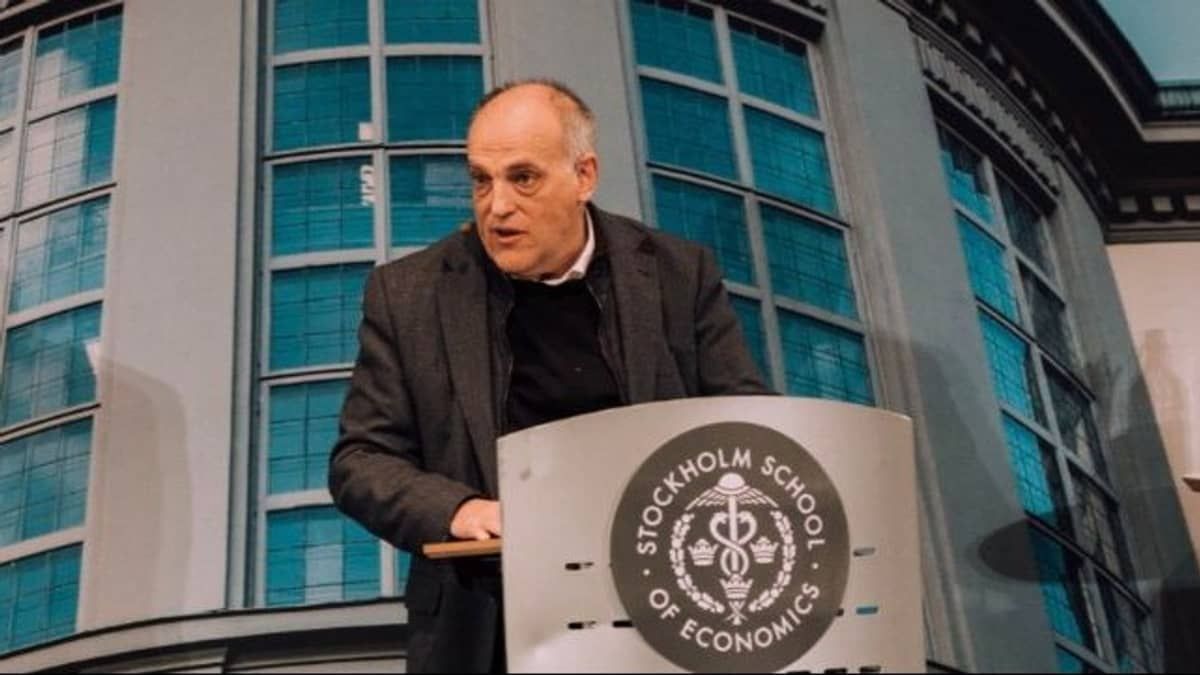 Presidente de La Liga critica Vini Jr, vítima de novas ofensas raciais