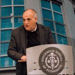 Presidente de La Liga critica Vini Jr, vítima de novas ofensas raciais