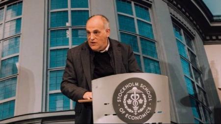 Javier Tebas optou por criticar Vini jr, vítima de novo ataque racista