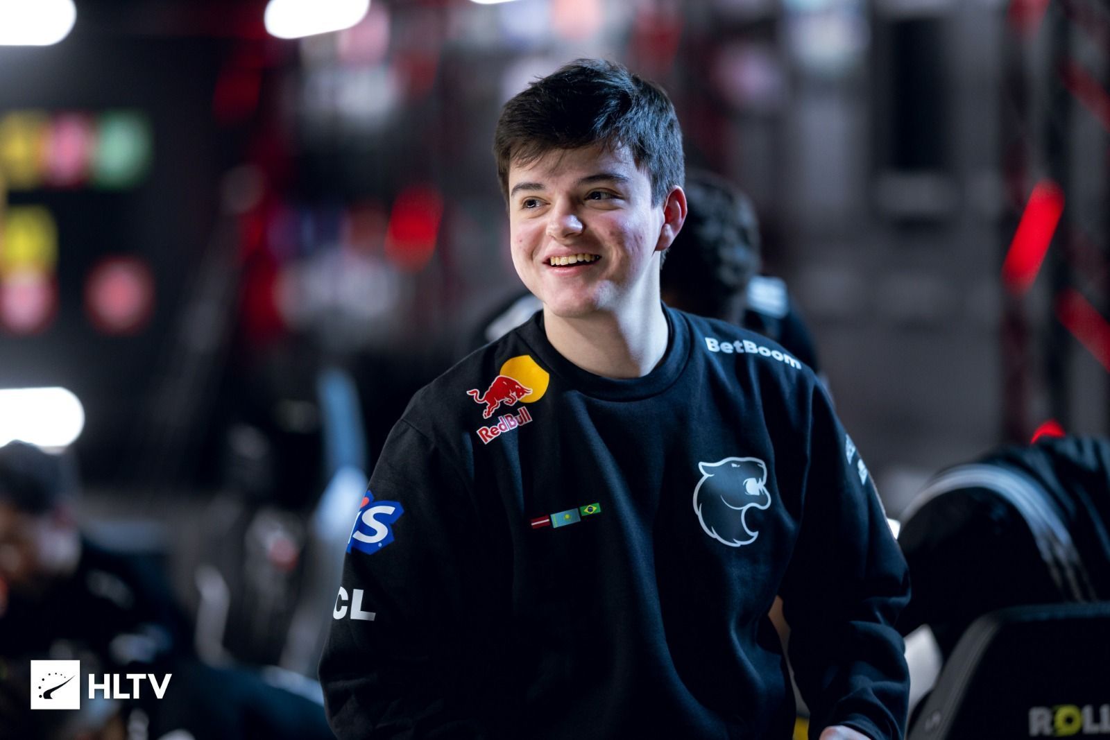 CS2: molodoy, da FURIA, é eleito sexto melhor jogador do mundo pela HLTV