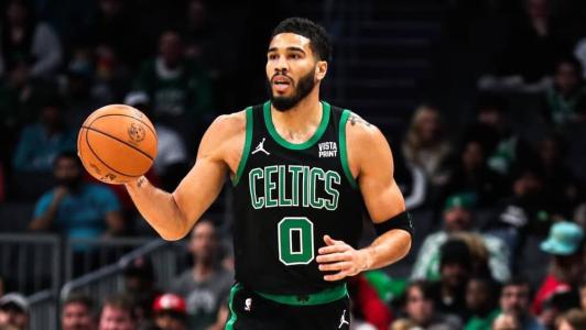 Jayson Tatum, ala do Celtics e um dos principais jogadores do time