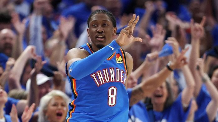 Jalen Williams comemora cesta pelo Thunder no jogo 7 das finais da NBA contra os Pacers
