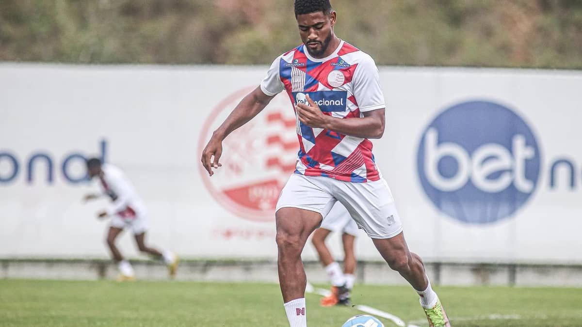 Lesionado, Jean Mangabeira vive rotina pré-operatória no Náutico