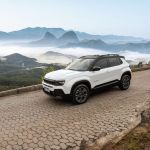 Stellantis confirma 'mini-Jeep', o Avenger, no Brasil em 2026