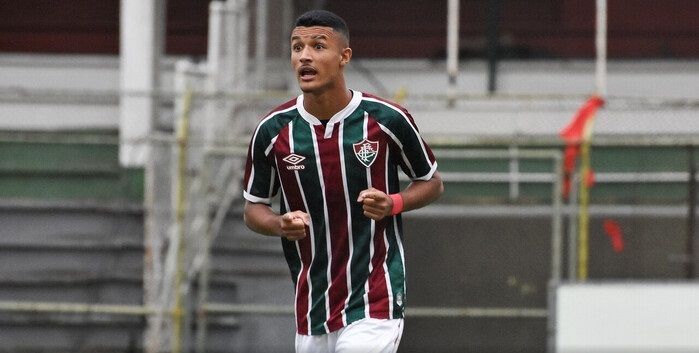 Fluminense acerta a venda de jovem da base para o Rangers, da Escócia