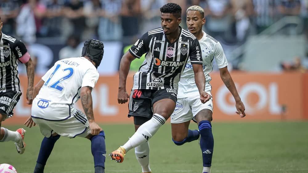 Gol contra foi o segundo de Jemerson no Atlético x Cruzeiro