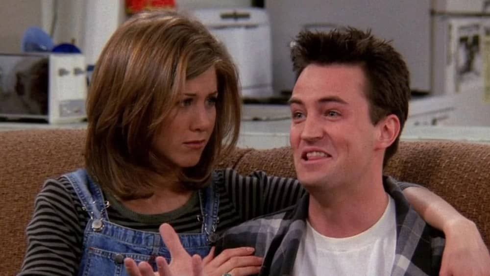 Jennifer Aniston faz tributo a Matthew Perry: 'descanse, irmãozinho'