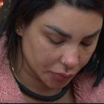 A Fazenda 15: veja o momento em que Jenny bate o sino e pede para sair