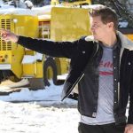 Jeremy Renner tentava salvar sobrinho quando foi esmagado por veículo de neve