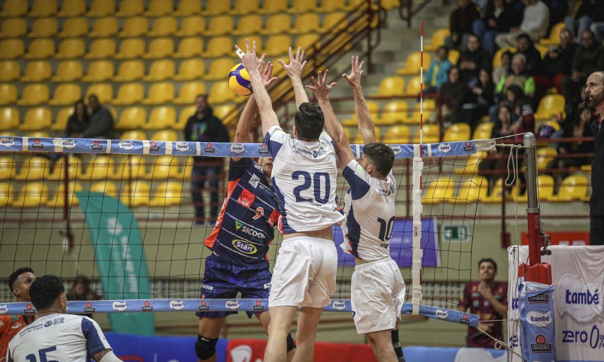 JF Vôlei perde para Monte Carmelo no Campeonato Mineiro