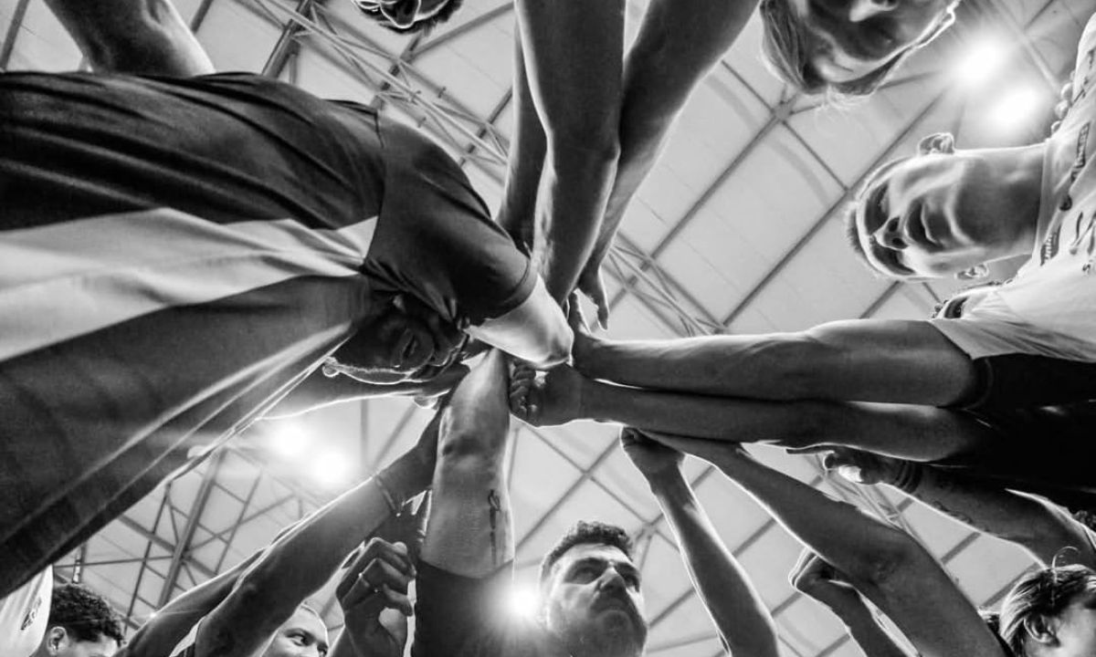 Após 'aprender com os erros': JF Vôlei enfrenta o Sesi Bauru pela Superliga