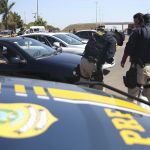 PRF realiza operação em Muriaé e Fervedouro e detém nove pessoas