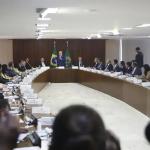 Lula marca 'confra' com ministros para quinta (21)