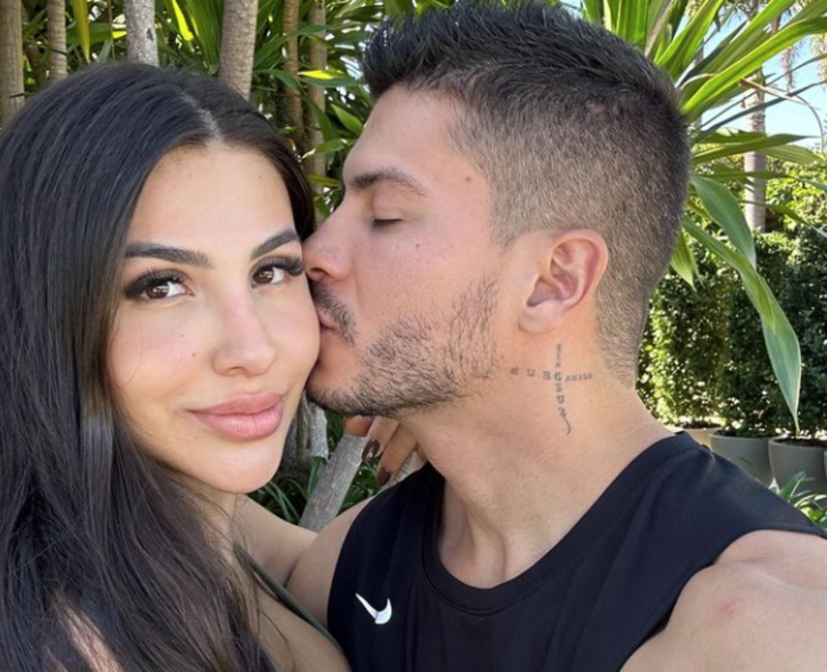 Jheny Santucci toma decisão após anunciar fim do casamento com Arthur Aguiar