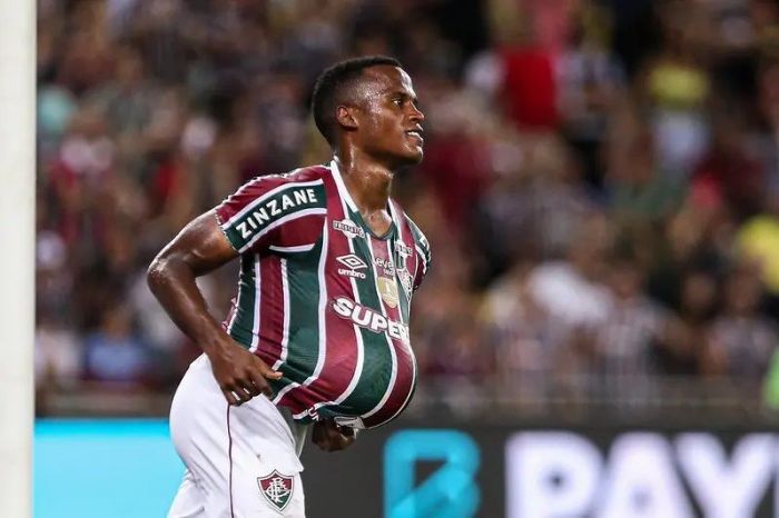 Aria pode estar sendo negociado pelo Fluminense nesta janela de transferências