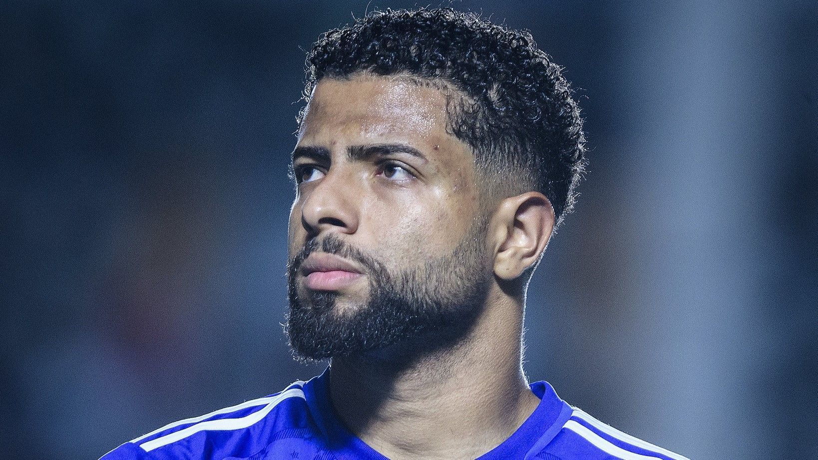Zagueiro do Cruzeiro, João Marcelo ainda não foi driblado no Brasileirão