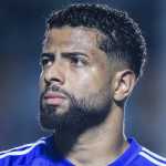 Zagueiro do Cruzeiro, João Marcelo ainda não foi driblado no Brasileirão
