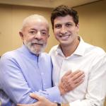 João Campos é eleito presidente do PSB em evento com Lula, Alckmin e Motta