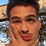 João Guilherme leva público à loucura ao abaixar as calças no ‘Caldeirão com Mion’; vídeo