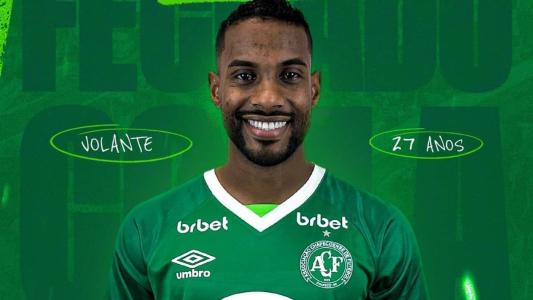 João Igor foi oficializado na Chapecoense