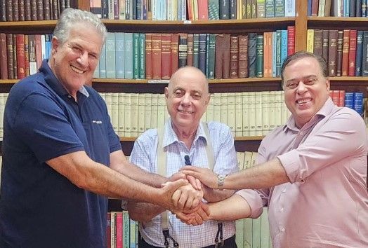 Eleição em BH: João Leite desiste de candidatura e PSDB declara apoio a Fuad Noman