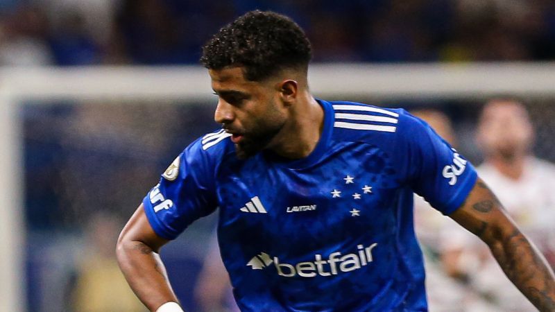 Jogador do Cruzeiro pede João Marcelo na Seleção Brasileira