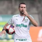 João Martins, auxiliar envolvido em polêmica, volta a comandar Palmeiras; veja retrospecto