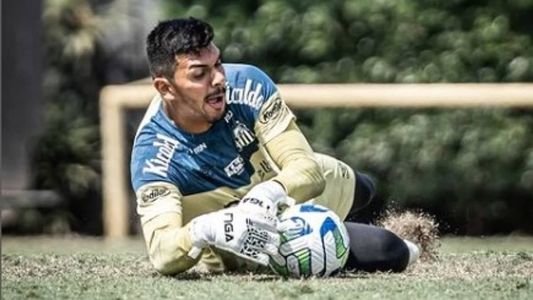 Goleiro João Paulo é trunfo para o Santos no Campeonato Brasileiro