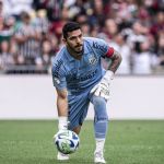 João Paulo volta a defender um pênalti pelo Santos no tempo normal após 21 meses 