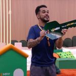 Confinado no BBB 25, João Pedro celebra nova conquista após vencer a Prova do Líder