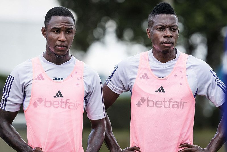 Cruzeiro x Athletic: prováveis escalações para jogo do Mineiro