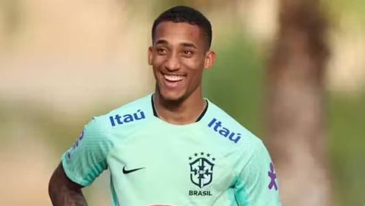 João Pedro esteve com a Seleção Olímpica em setembro, para jogo no Marrocos