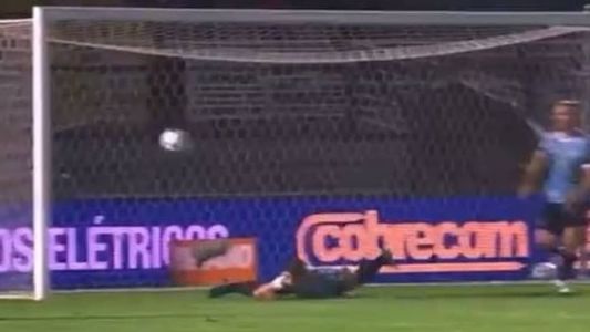 João Pedro marcou gol contra bizarro