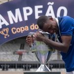 Atacante da base é promovido e vive 'semana de sonhos' no Cruzeiro 