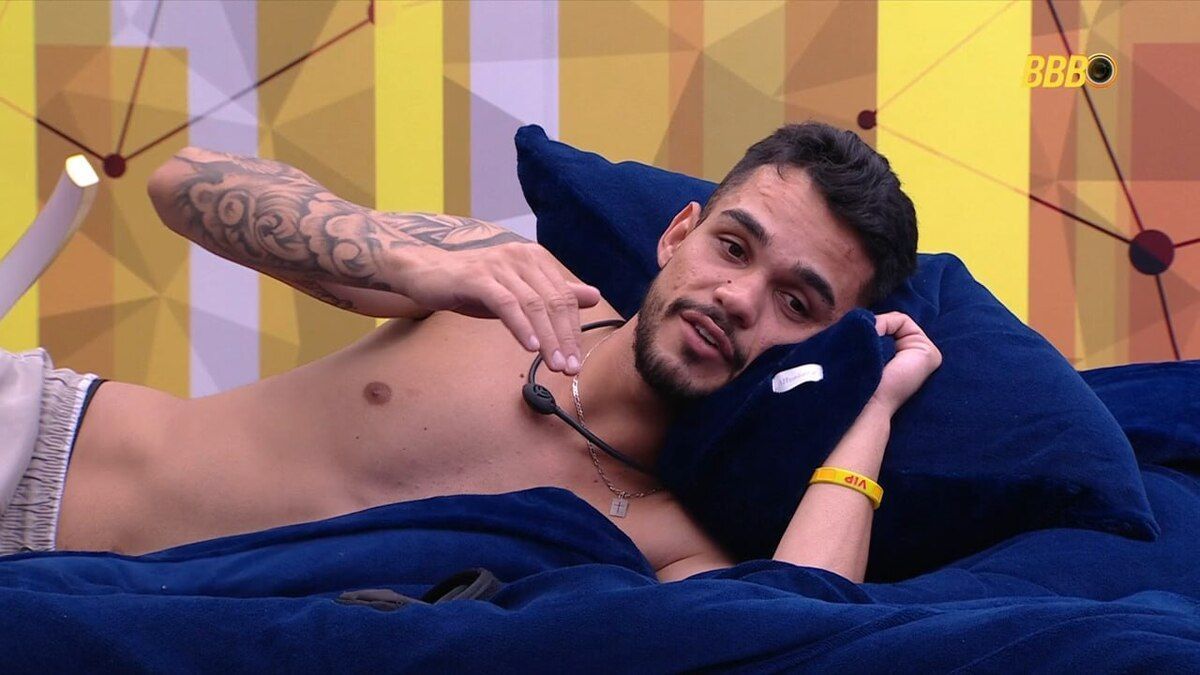 João Pedro expõe primeiras impressões sobre Gracyanne Barbosa: 'Bruta e enjoada'
